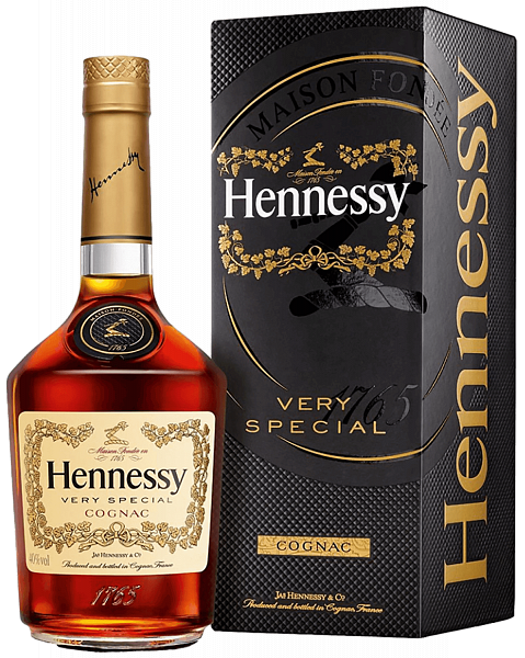 Hennessy Cognac VS (gift box), 0.7 л в Челябинске